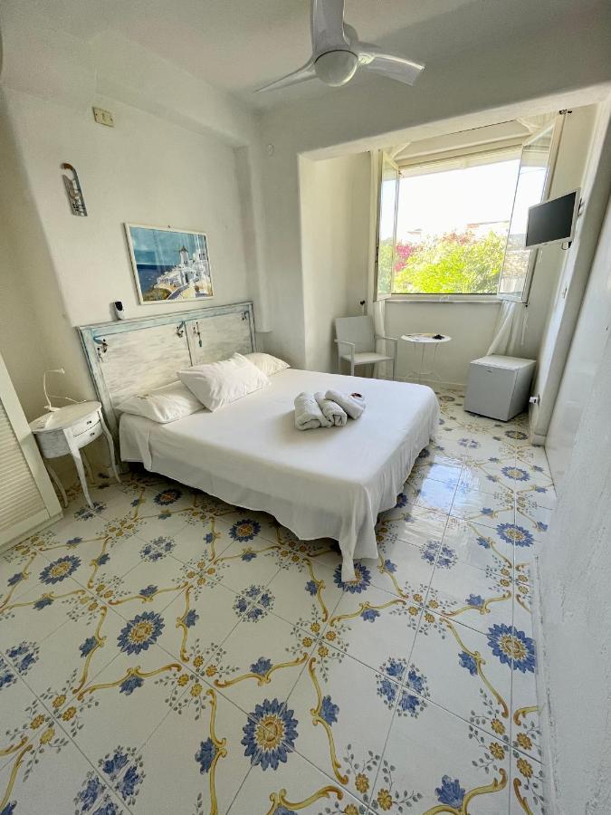 La Bicocca Di Annavi Bed & Breakfast Forio  Ngoại thất bức ảnh