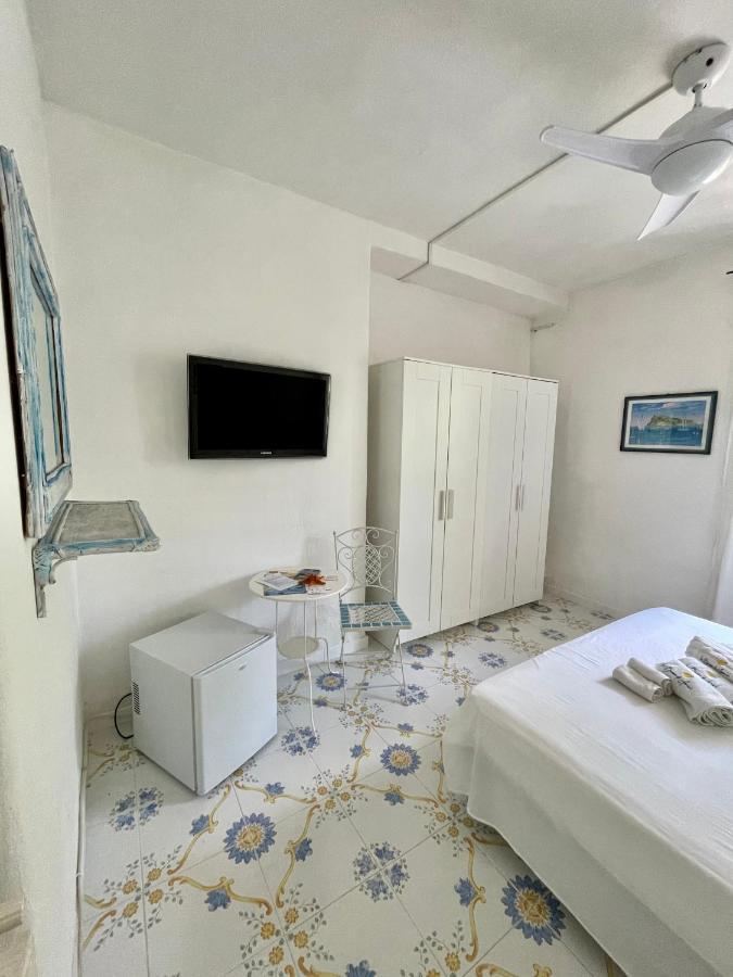 La Bicocca Di Annavi Bed & Breakfast Forio  Ngoại thất bức ảnh